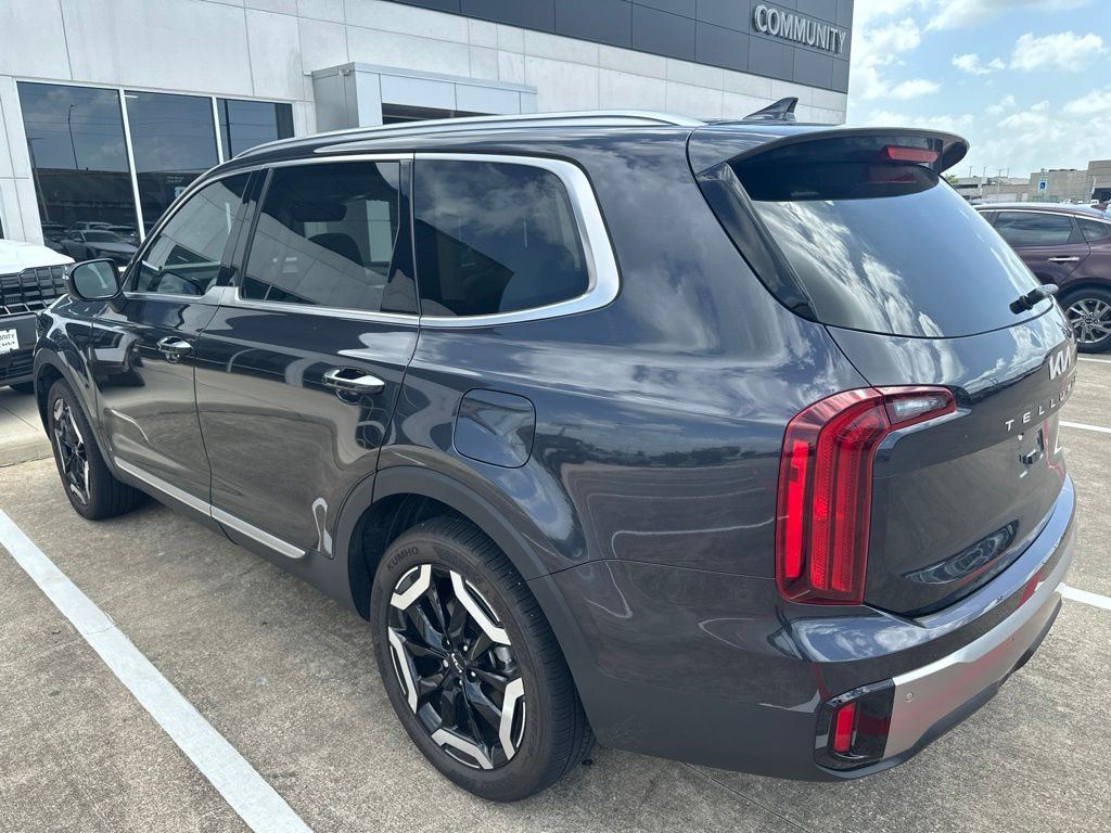 2025 Kia Telluride S Gray at Joe Myers Mazda Kia