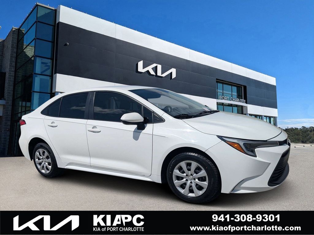 2023 Toyota Corolla Hybrid LE FWD