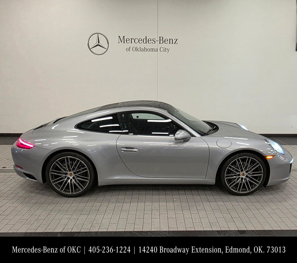 2019 Porsche 911 T photo 4