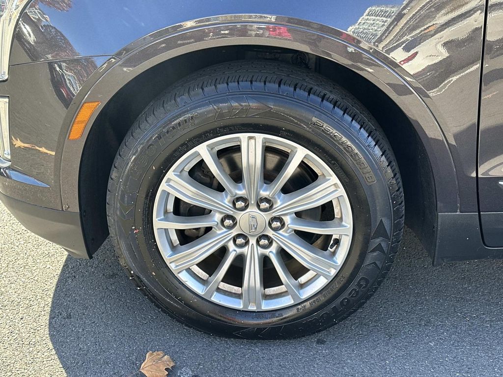 Thumbnail: 2018 Cadillac XT5 - 14