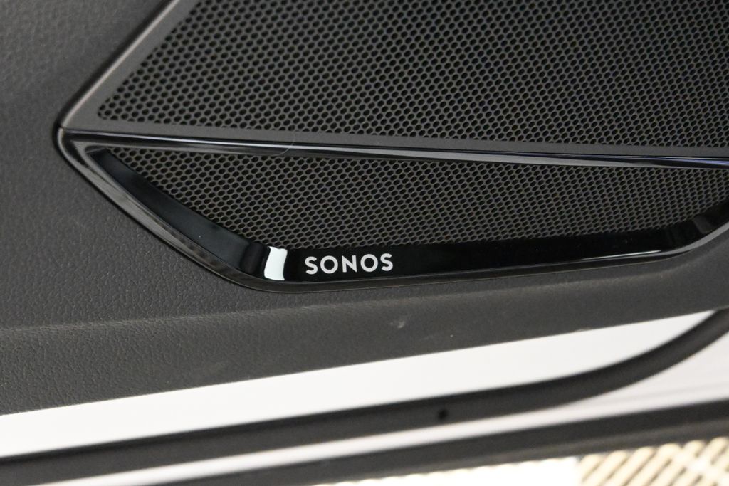 Thumbnail: 2025 Audi Q3 - 27