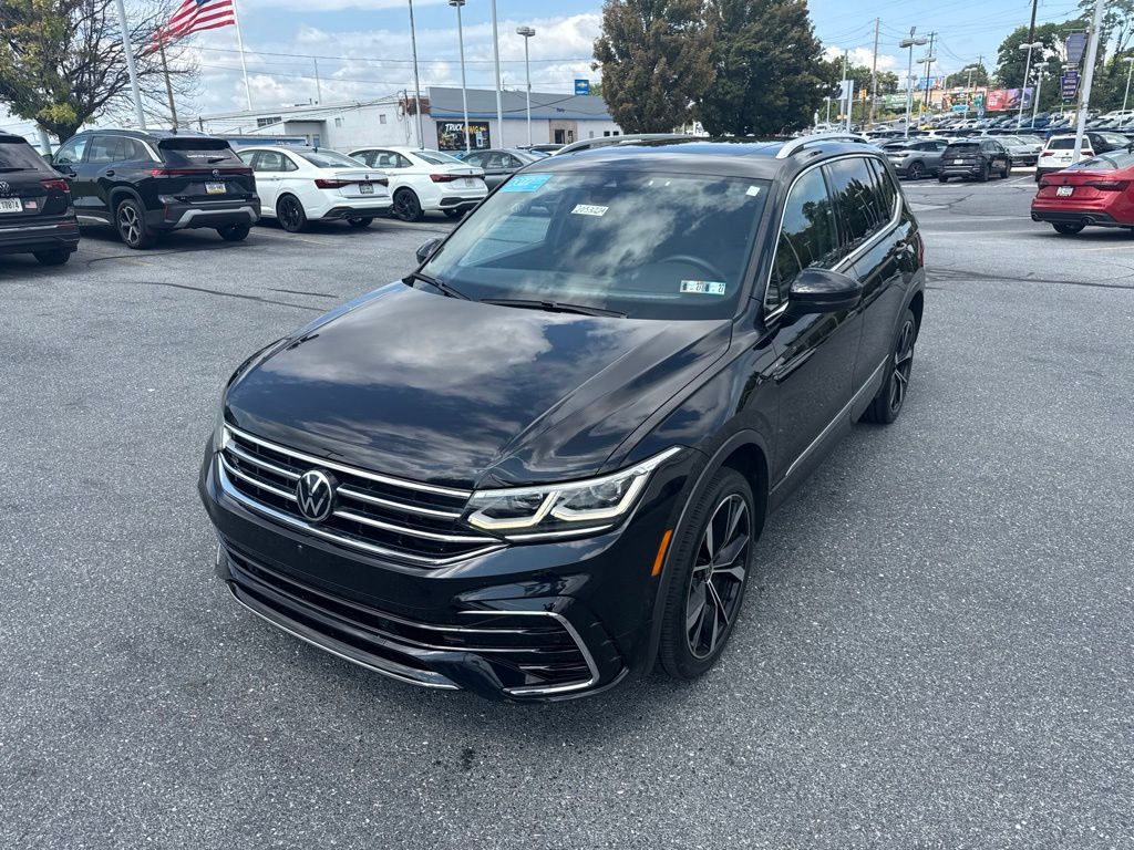 2022 Volkswagen Tiguan 2.0T SEL R-Line Black at Subaru and VW of Moon Township