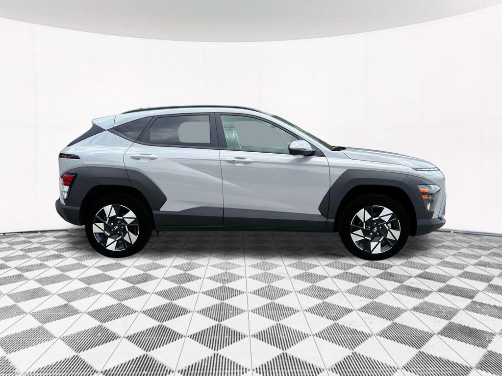 2024 Hyundai Kona SEL 9