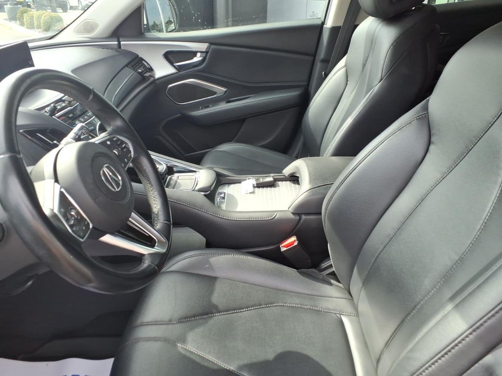 Used 2021 White Acura Base image 14