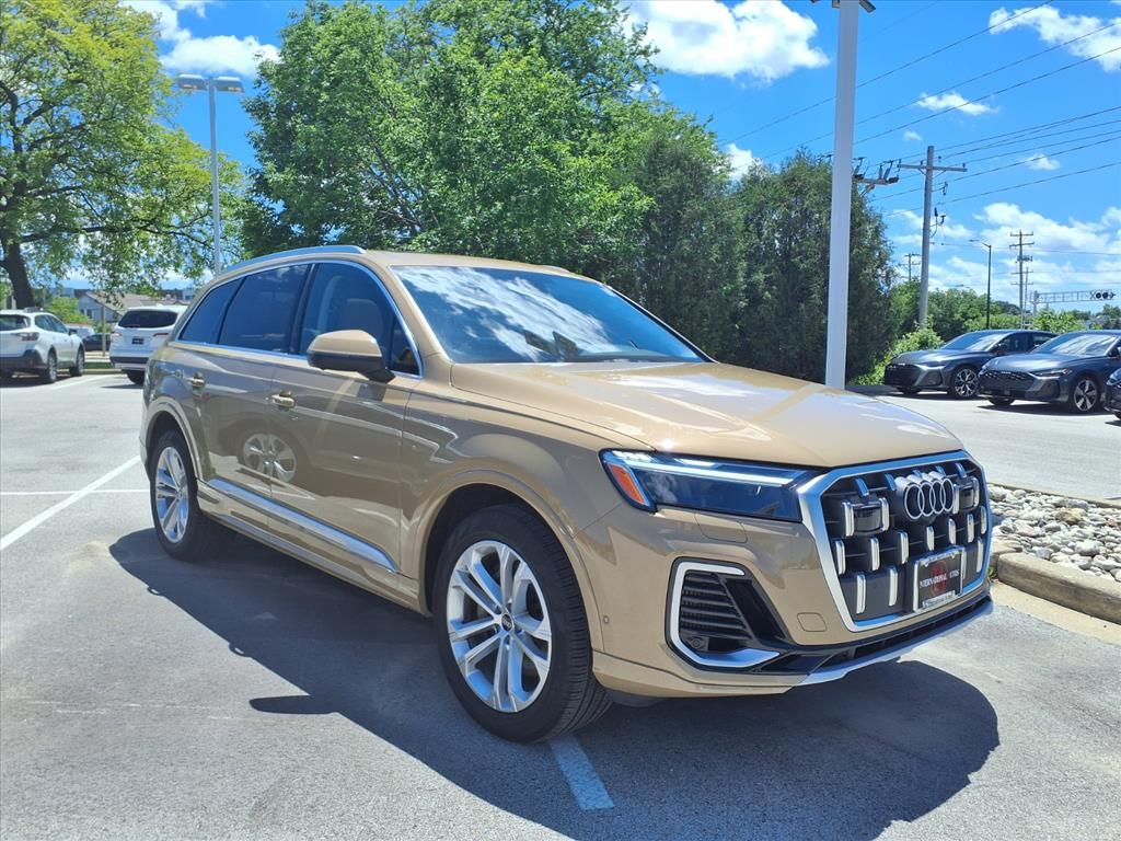 Sakhir Gold Metallic 2025 Audi Q7 quattro Premium Plus 55 TFSI SUV / Crossover All-Wheel Drive 8-Speed Automatic