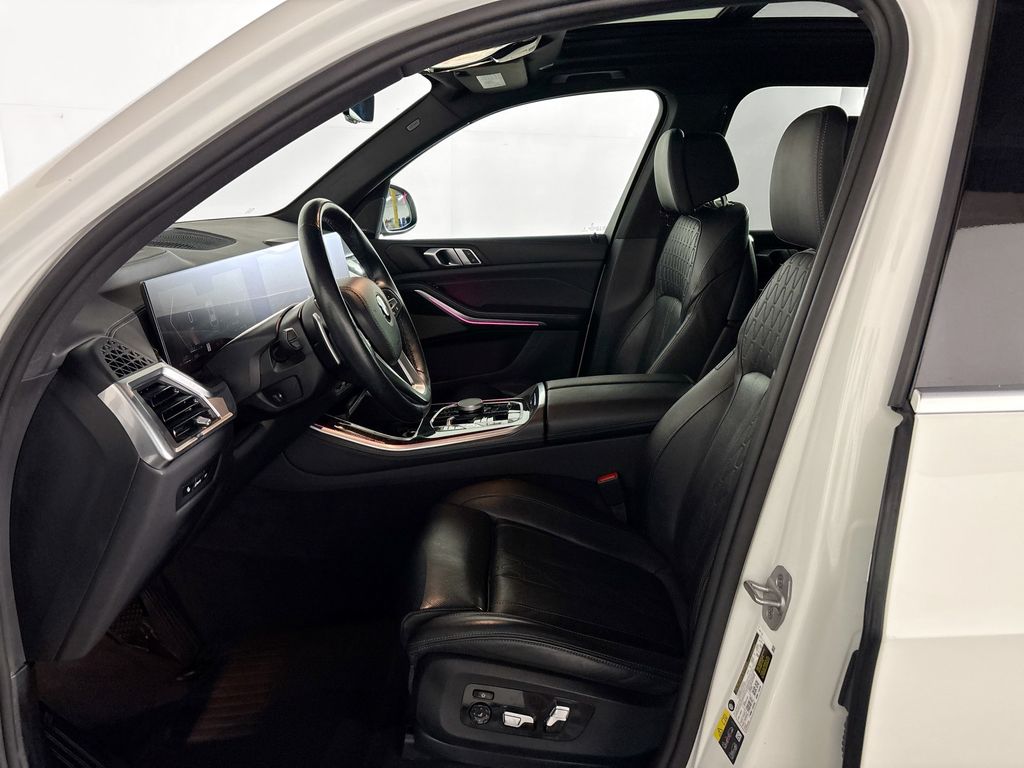 2025 BMW X5 xDrive50e