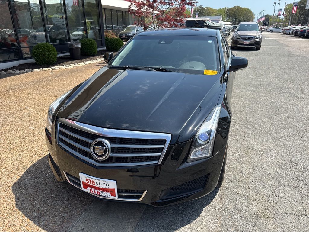 View vehicle photo 4