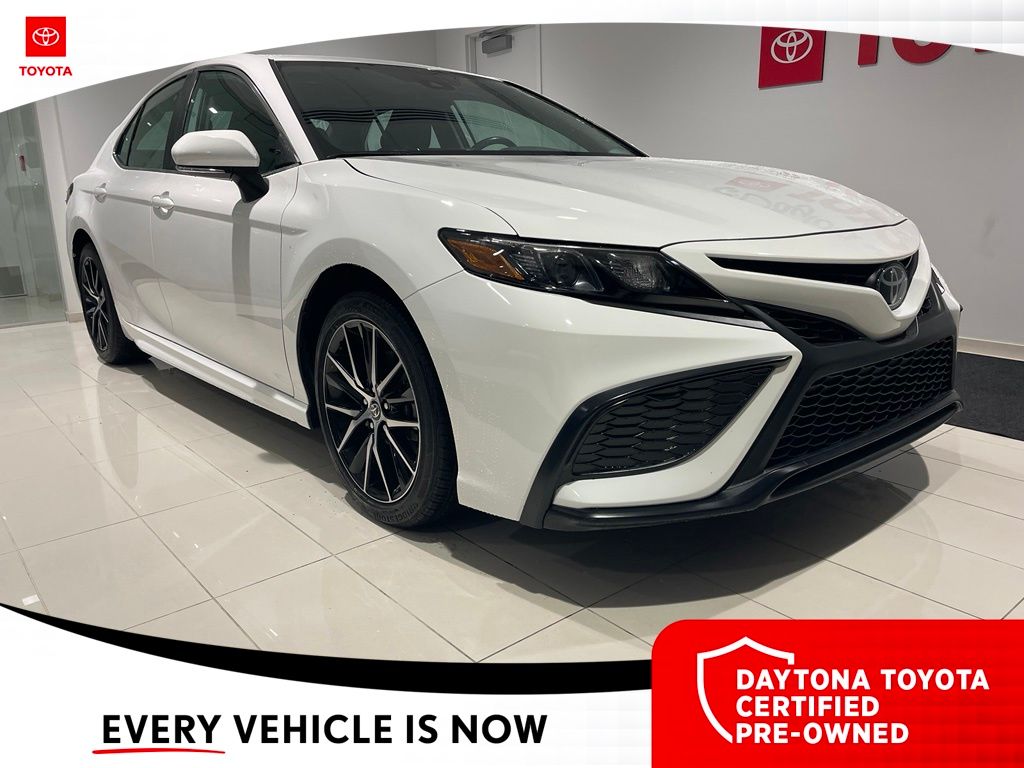 2024 Toyota Camry SE - Photo 6
