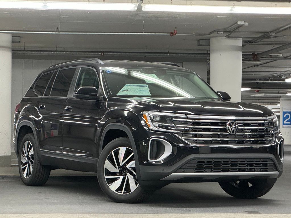 2024 Volkswagen Atlas 2.0T SE w/Technology 2