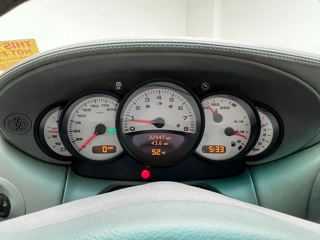 Thumbnail: 2003 Porsche 911 - 8