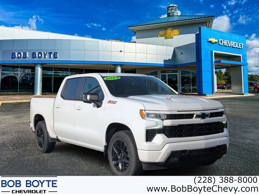 Summit White 2024 Chevrolet Silverado 1500 Pickup Truck Four-Wheel Drive Automatic