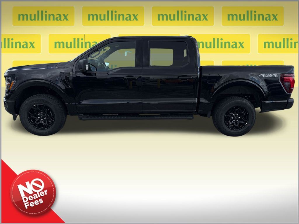 New 2026 Black Ford XLT image 2