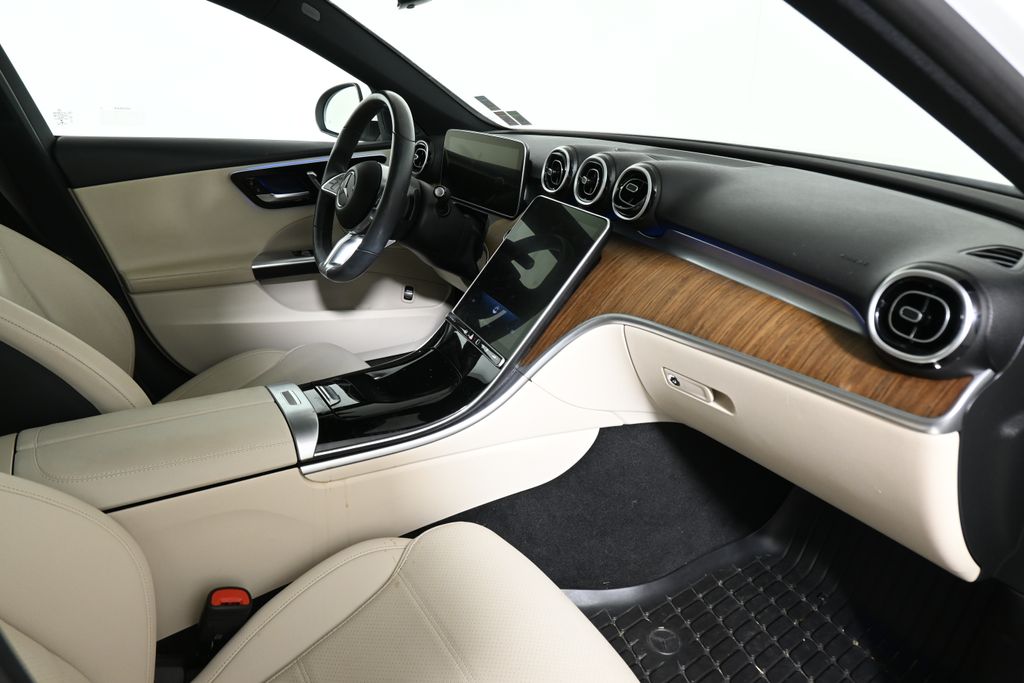 Thumbnail: 2023 Mercedes-Benz C-Class - 25