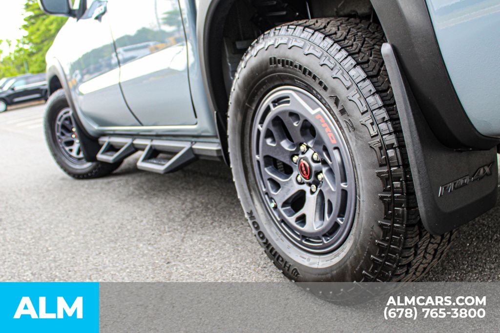 Used 2025 Gray Nissan PRO-4X image 16