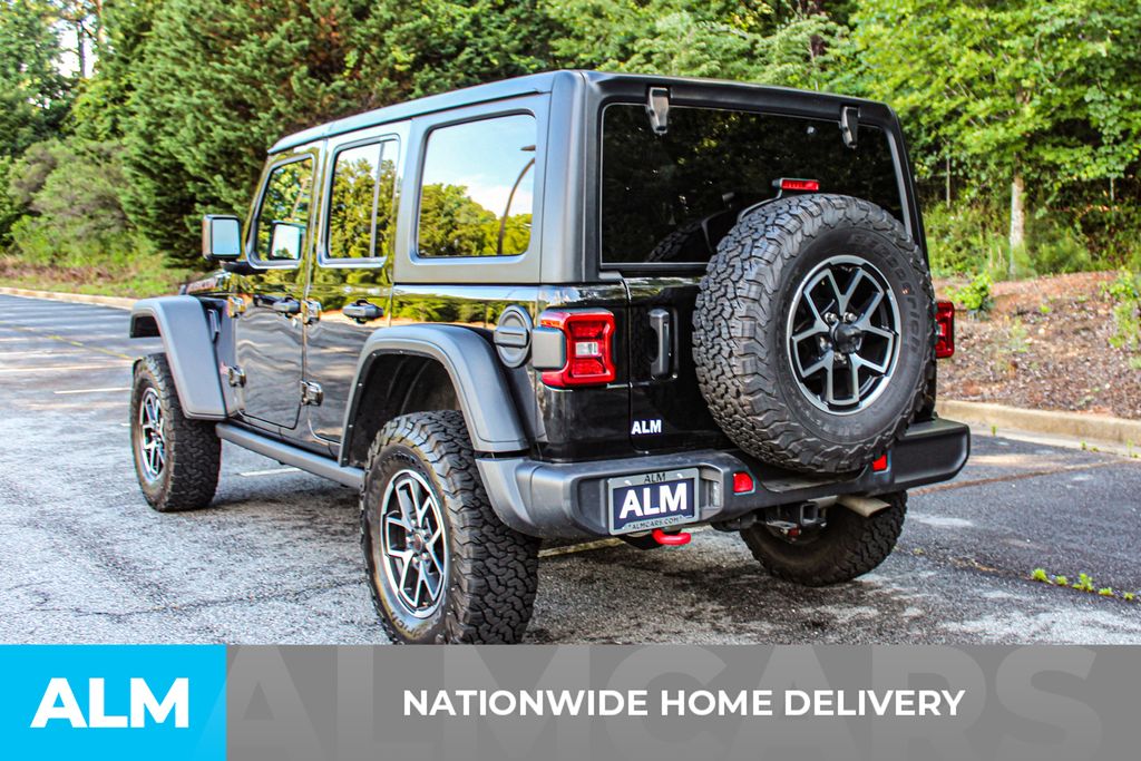 Used 2025 Black Jeep Rubicon image 5