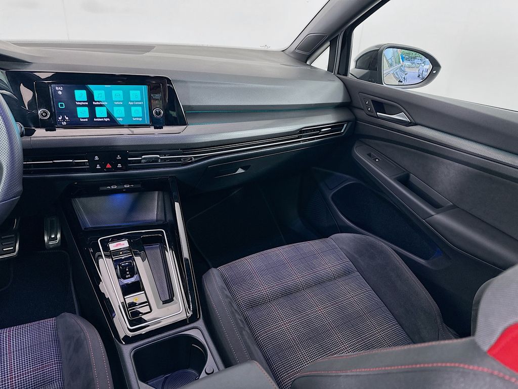 Thumbnail: 2024 Volkswagen Golf - 22