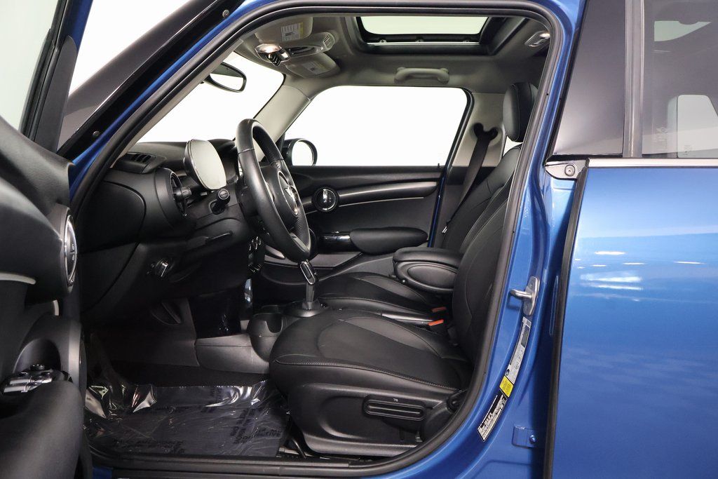 Thumbnail: 2024 MINI Cooper - 10