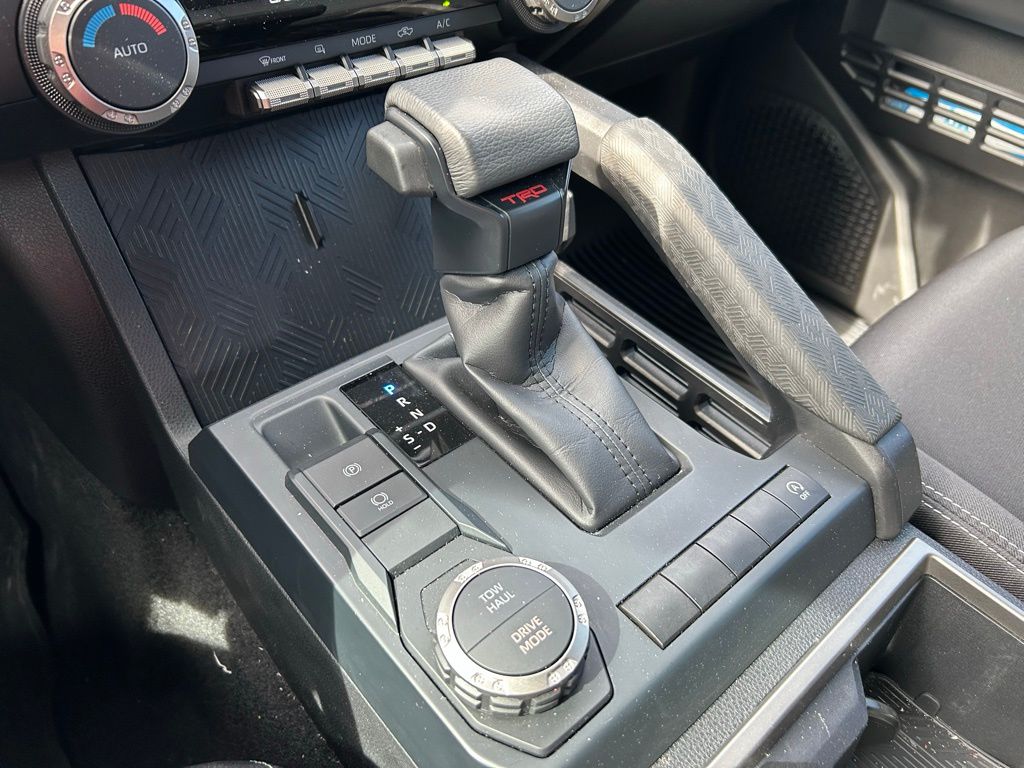 Thumbnail: 2025 Toyota Tacoma - 25