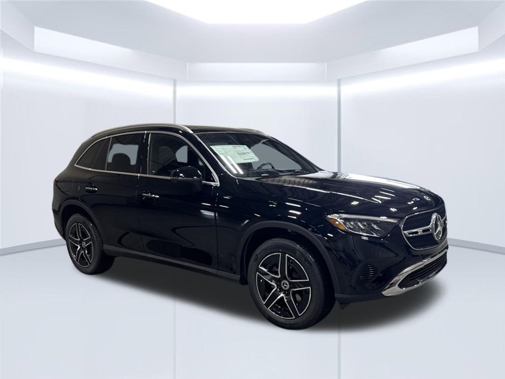 Thumbnail: 2027 Mercedes-Benz GLC - 7