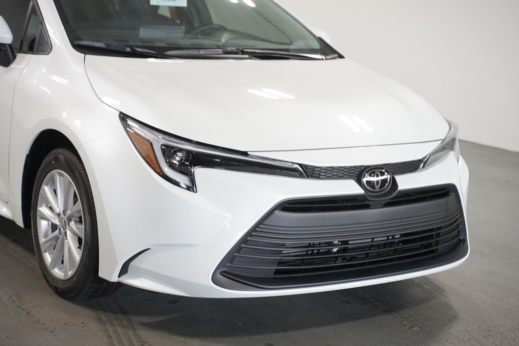 Thumbnail: 2026 Toyota Corolla - 4