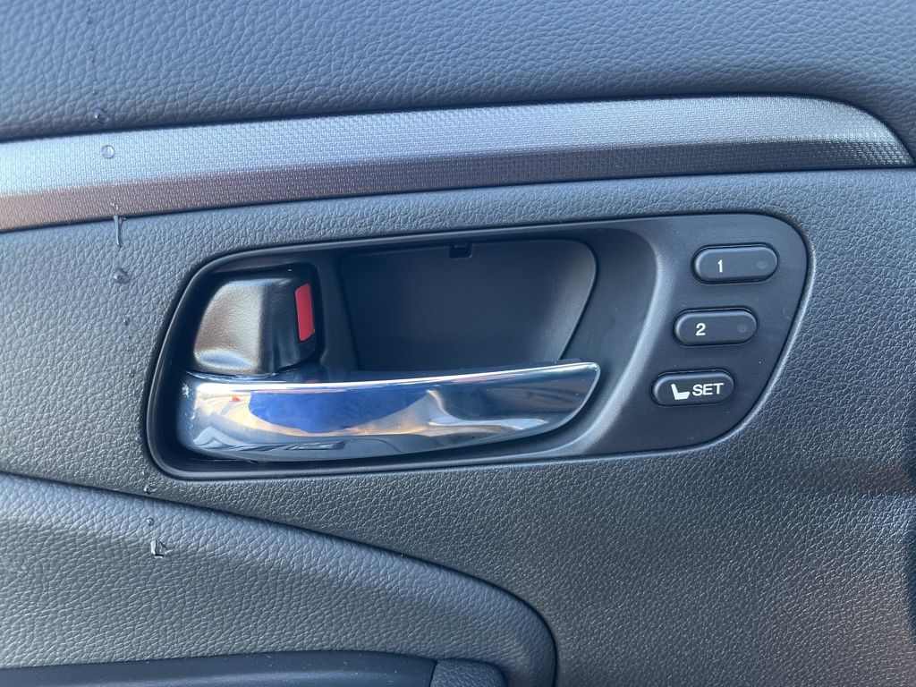 Thumbnail: 2026 Honda Ridgeline - 6