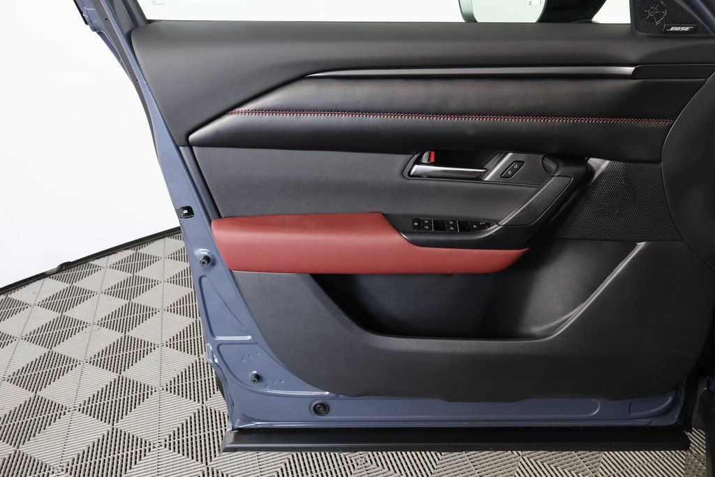 Thumbnail: 2026 Mazda CX-50 - 8