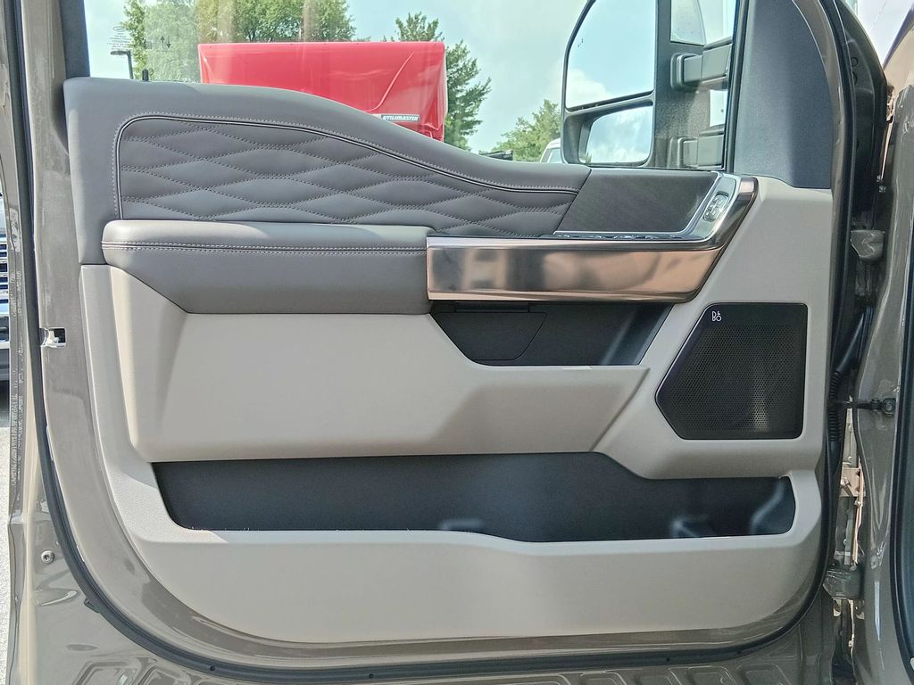 2026 Ford F-250 Super Duty Platinum