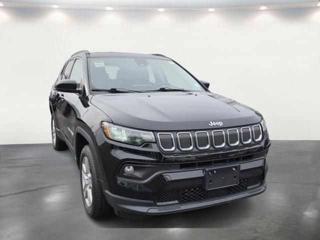 2022 Jeep Compass Latitude 4WD