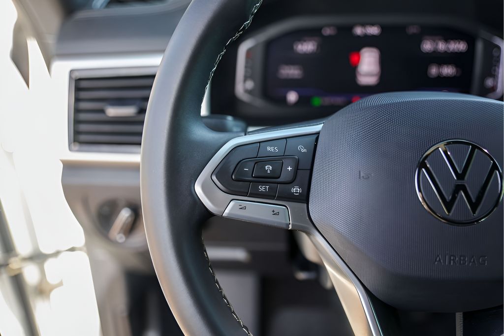 Used Car 2023 Volkswagen Atlas Cross Sport  2.0t Se W/technology For Sale Under $30,000 In Austin, Texas