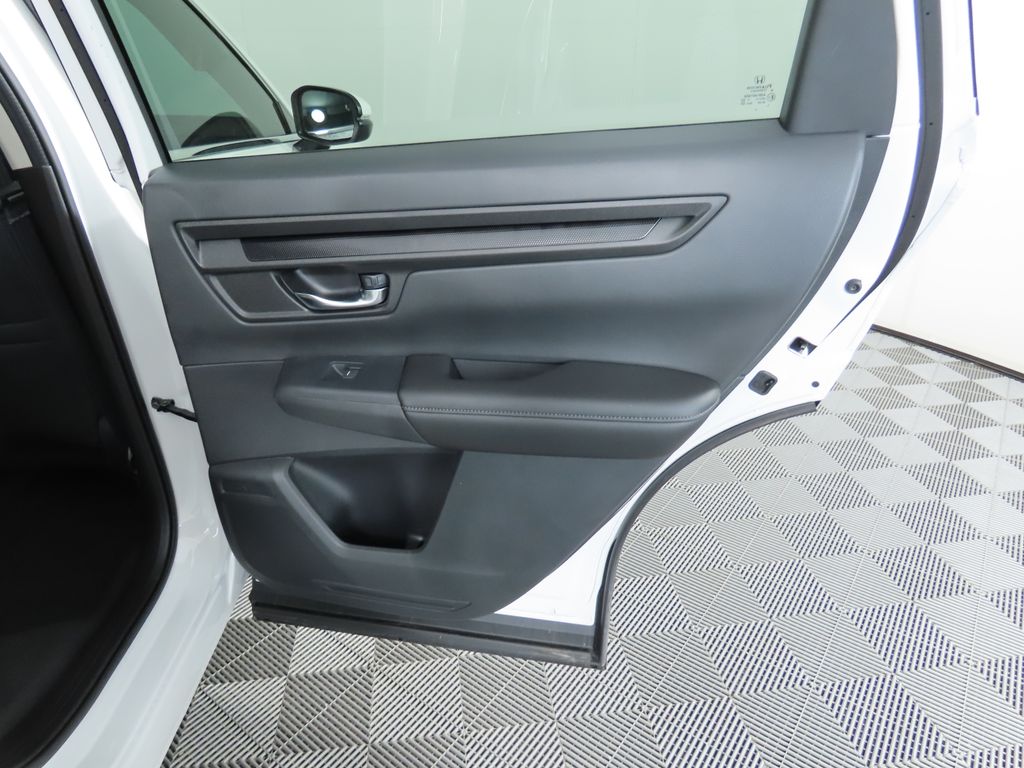 2025 Honda CR-V EX 27