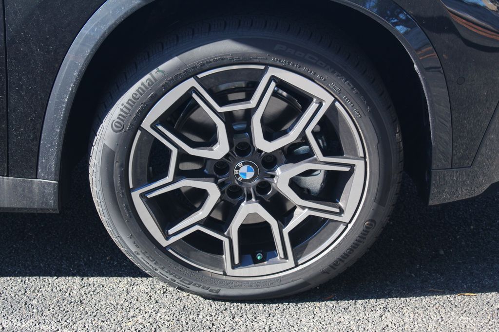 2026 BMW X1 28i - Photo 11