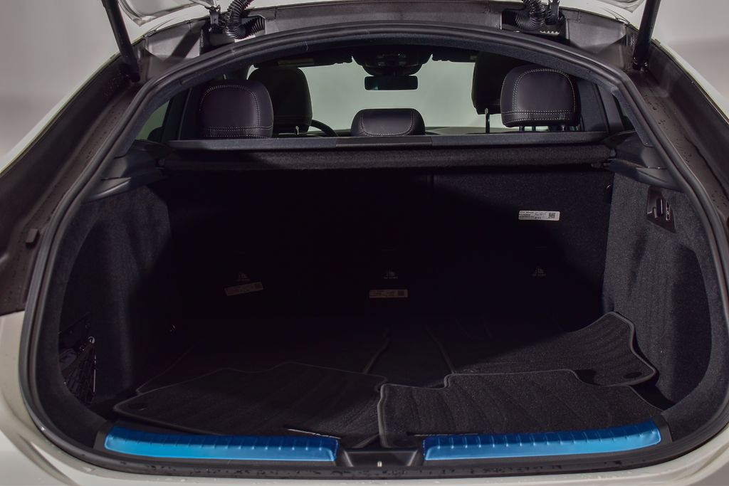 Thumbnail: 2025 Mercedes-Benz GLE - 26