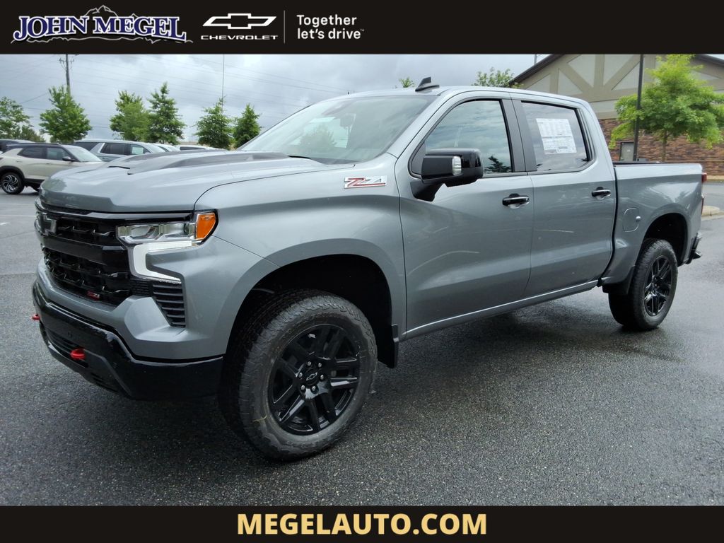 Sterling Gray Metallic 2026 Chevrolet Silverado 1500 LT Trail Boss Crew Cab 4WD Pickup Truck Four-Wheel Drive Automatic
