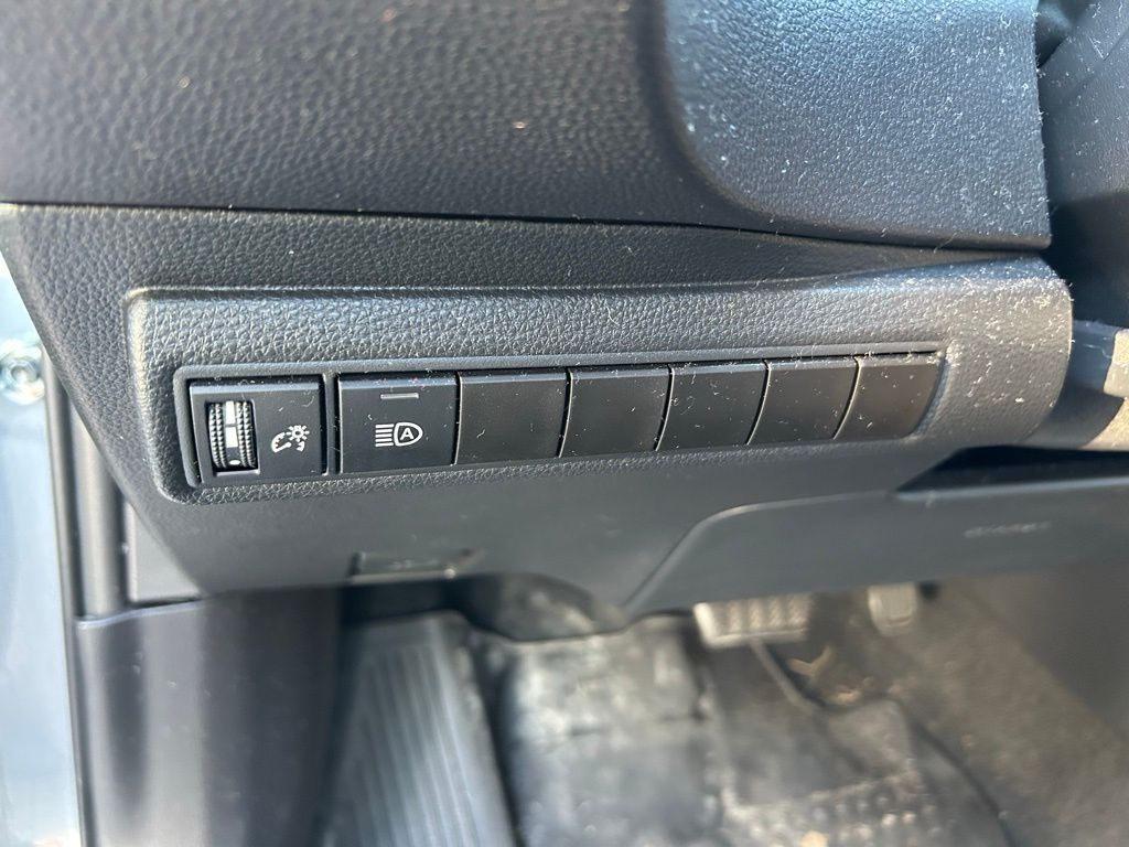 Thumbnail: 2024 Toyota Corolla - 17