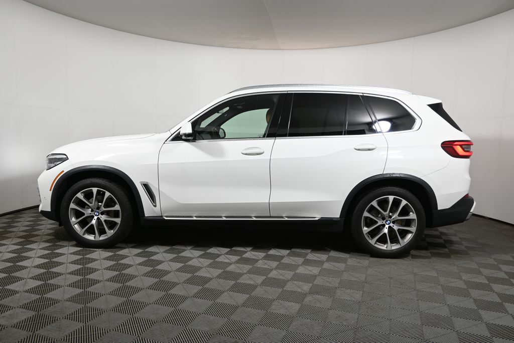 Thumbnail: 2019 BMW X5 - 2