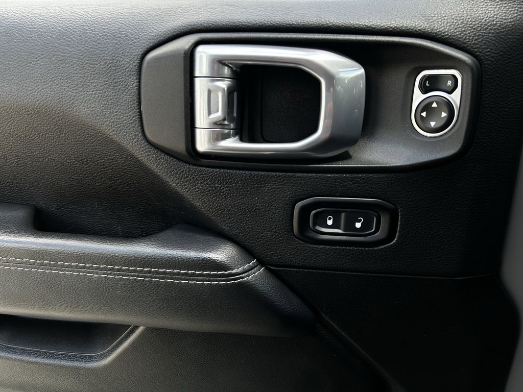 car-gallery-26