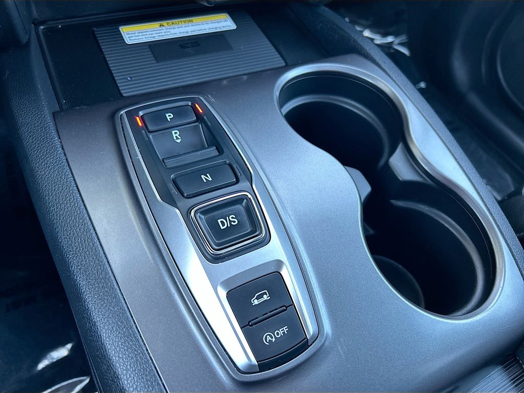 Thumbnail: 2022 Honda Pilot - 16