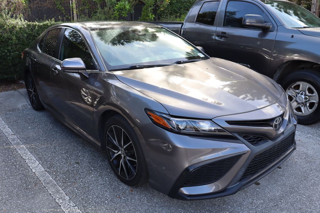 Thumbnail: 2021 Toyota Camry - 6
