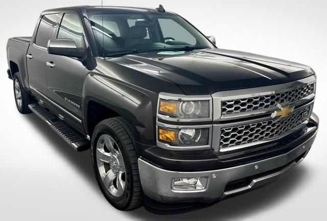 2015 Chevrolet Silverado 1500 LTZ Crew Cab RWD