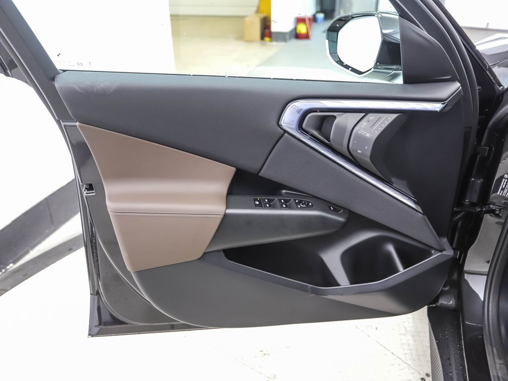 Thumbnail: 2025 BMW X3 - 9