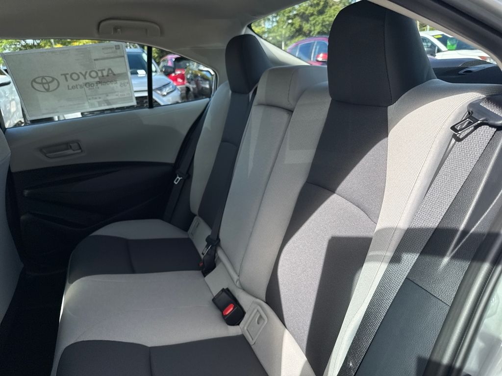 2026 Toyota Corolla LE photo 13