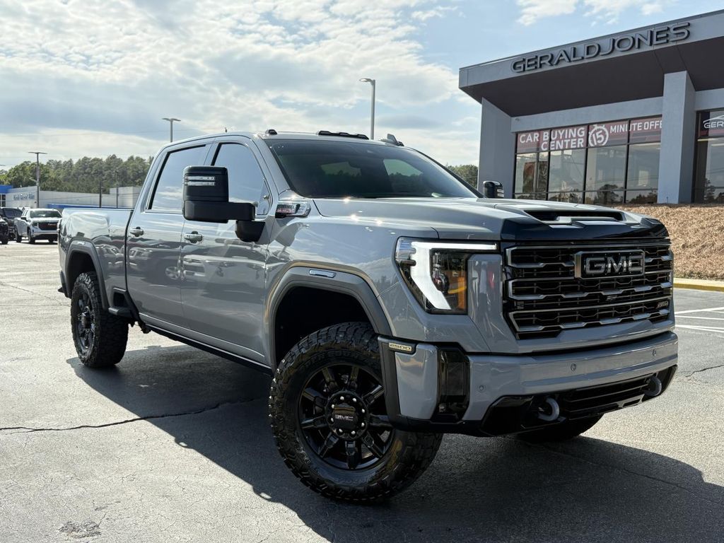 2025 GMC Sierra 2500HD AT4