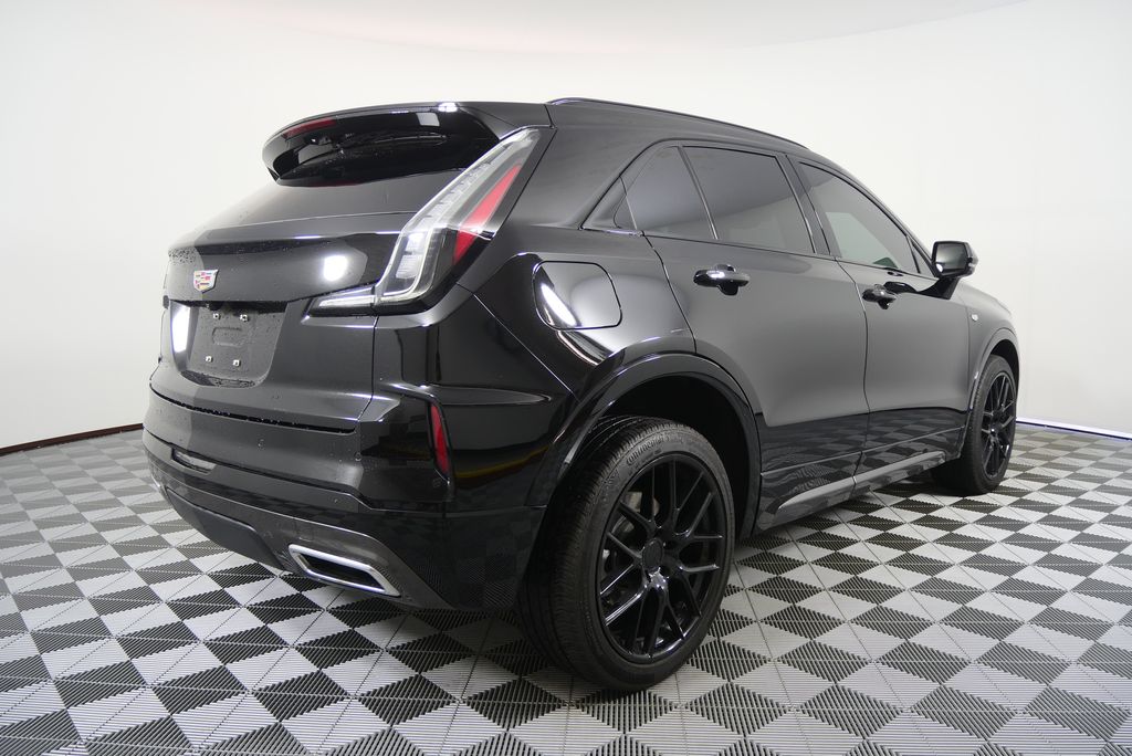 Thumbnail: 2024 Cadillac XT4 - 3