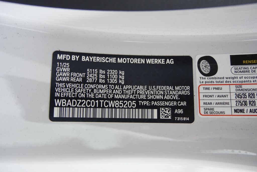 Thumbnail: 2026 BMW 8 Series - 25