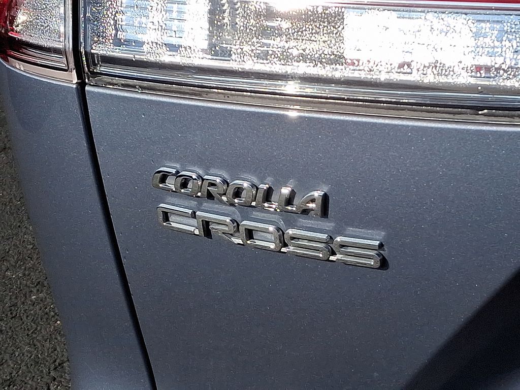 Thumbnail: 2023 Toyota Corolla Cross - 30