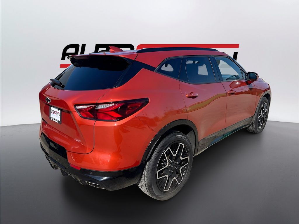 Used 2021 Red Chevrolet RS image 7