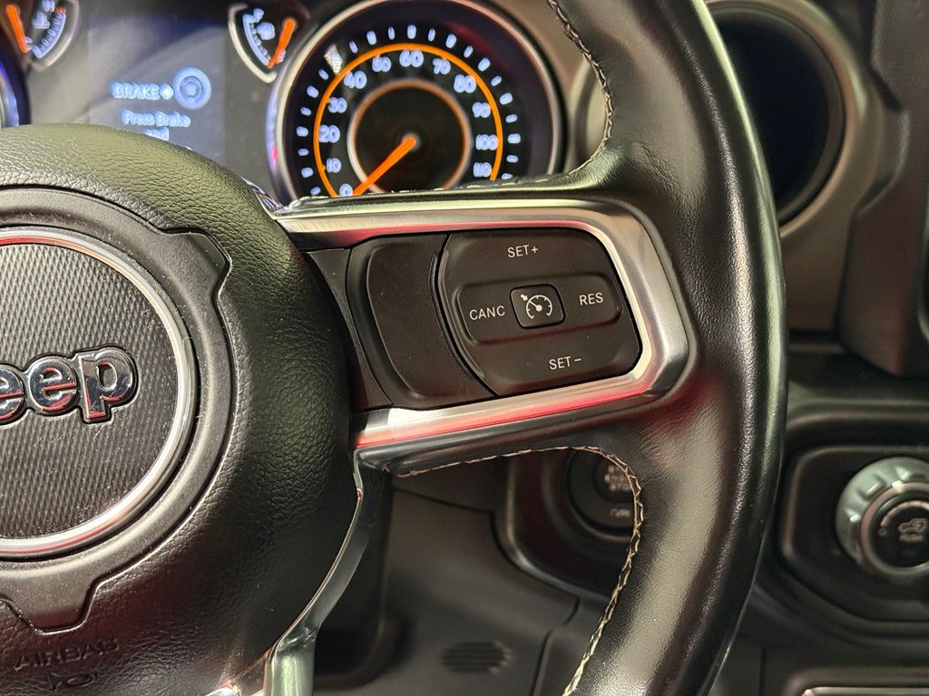 Thumbnail: 2020 Jeep Gladiator - 22