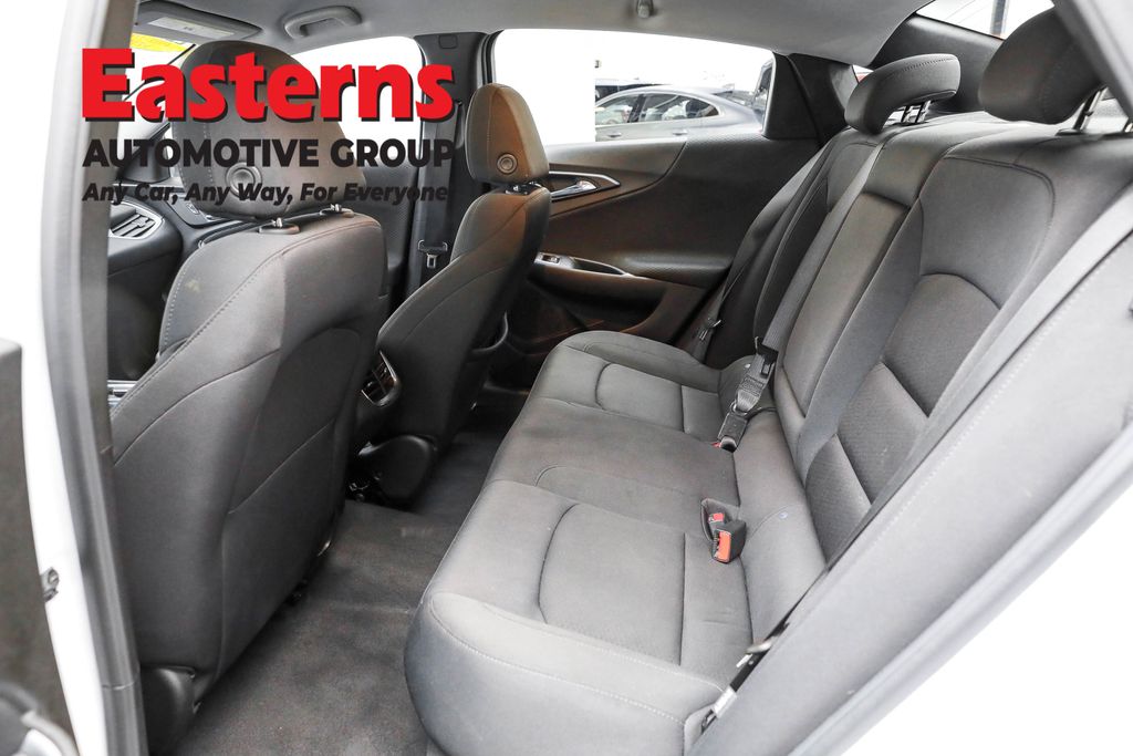 Used 2023 White Chevrolet LT image 21