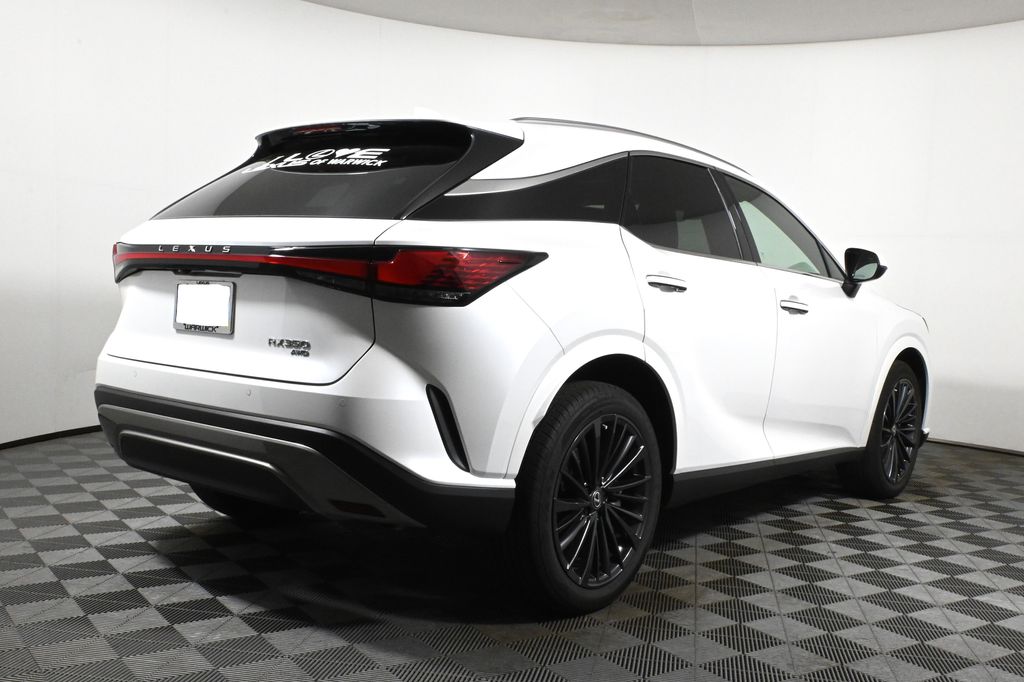 Thumbnail: 2025 Lexus RX - 7