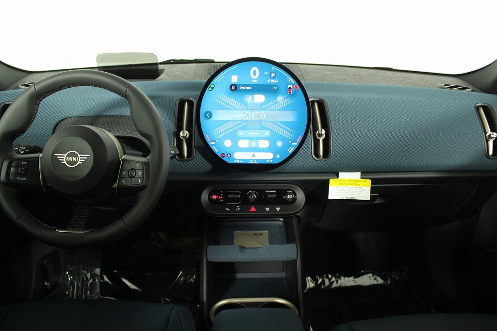 Thumbnail: 2025 MINI Cooper Countryman - 4